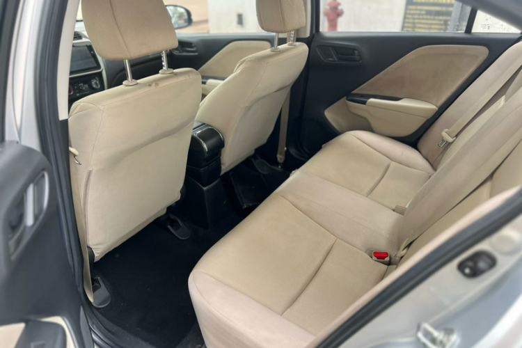 Used Honda City 2015 1.5L CVT Comfort Version
