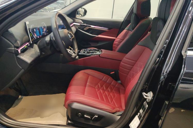 Used BMW 5 Series 2025 530Li Luxury Edition M Sport Package