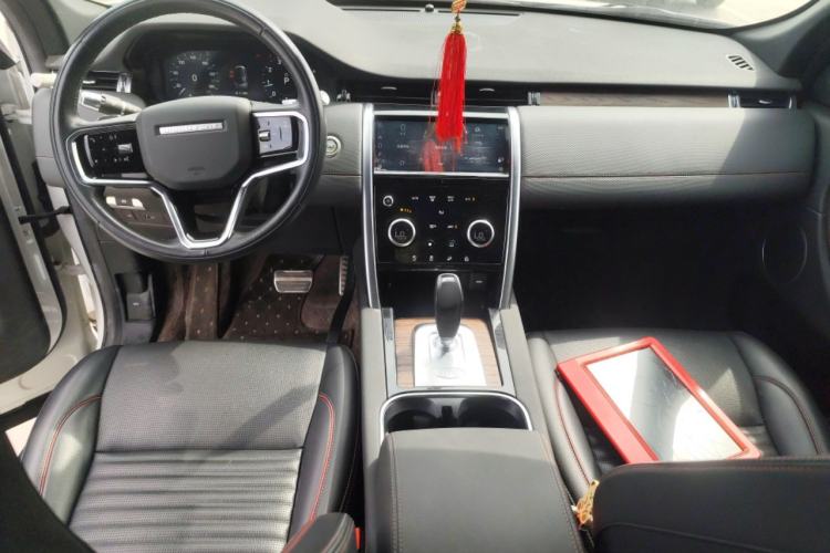 Used Land Rover Discovery Sport 2022 Revised Version 249 PS R-Dynamic S Performance Edition 5 Seats Center Console