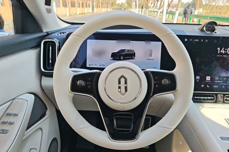 Used Hima AITO M8 2025 Extended-Range Max Version 37 kWh 5-Seater