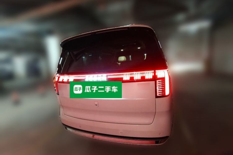 Used Zeekr 009 2024 Six-Seat Executive Version 4WD 108 kWh Rear