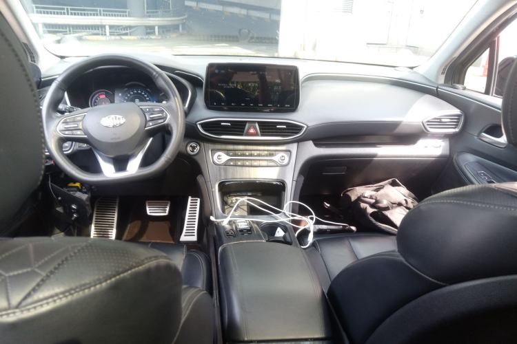 Used Hyundai Santa Fe 2019 380 TGDi DLX Automatic 2WD Prestige PLUS China V Standard Center Console