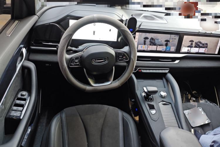 Used Geely Auto Monjaro L 2024 2.0TD High-Power Automatic Two-Wheel Drive Skyline Edition Steering Wheel