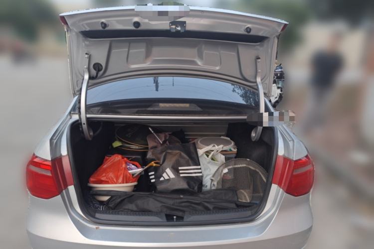 Used Volkswagen Jetta 2015 Value Edition 1.6L Manual Fashionable Style
