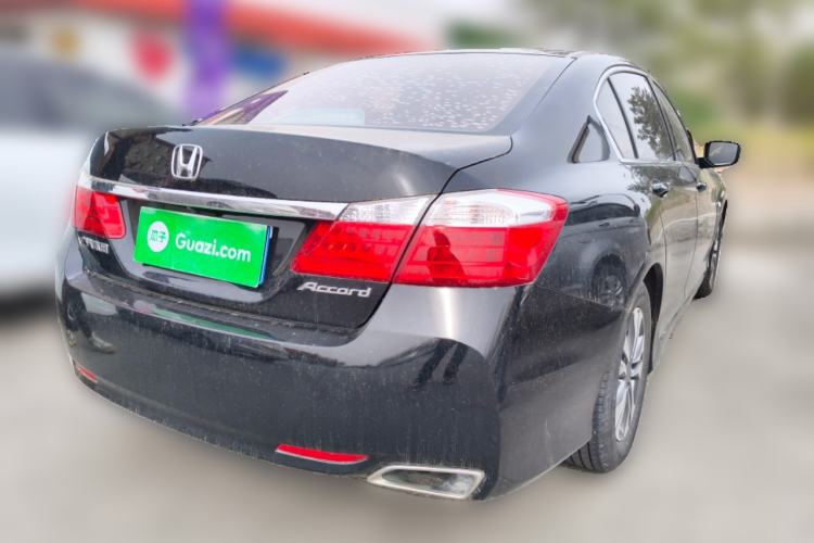 Used Honda Accord 2015 2.0L LX Comfort Edition Rear Right 45 Deg