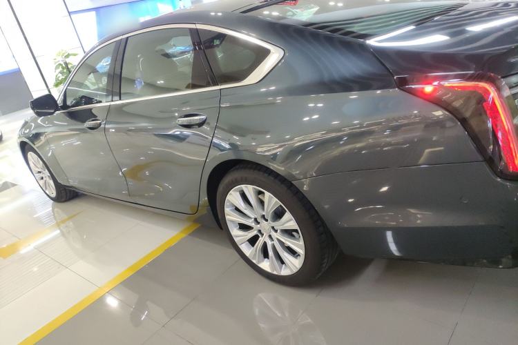 Used Cadillac CT6 2023 28T Platinum Edition