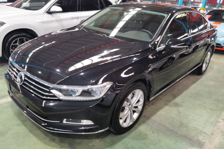 Used Volkswagen Magotan 2019 330TSI DSG Luxury Model China V Standard
