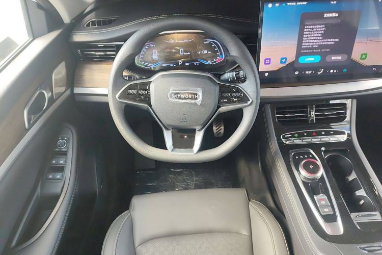 Used Skyworth EV6 2024 520 Flash Edition
