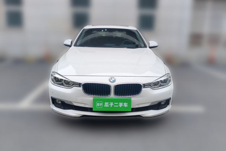 Used BMW 3 Series 2016 320Li Ambition Model
