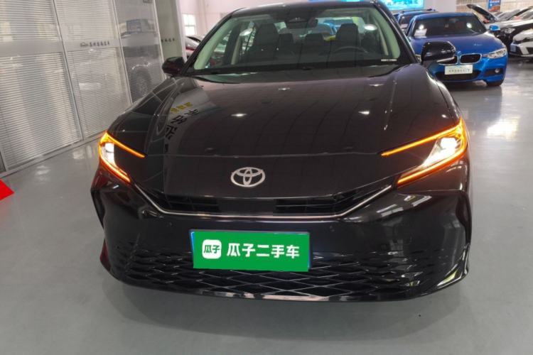 Used Toyota Camry 2024 Dual-Engine 2.5HG Prestige Edition

