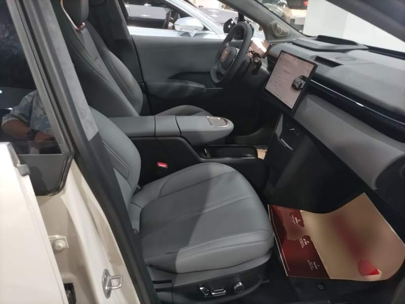 Used Zeekr X 2025 5-Seater Long-Range Version — 24