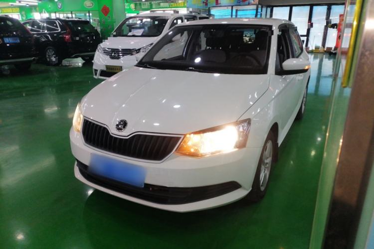 Used Skoda Fabia 2017 1.4L Automatic Car Enjoy Edition