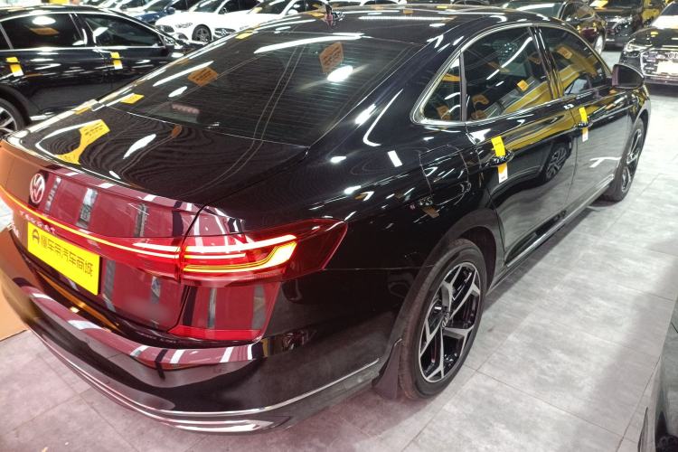Used Volkswagen Passat 2025 Outstanding Model 380TSI Starry Dragon Edition
