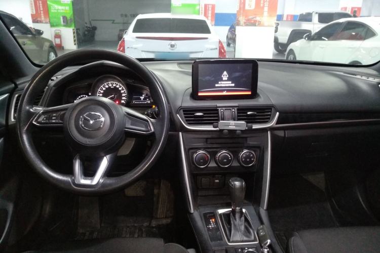 Used Mazda CX-4 2018 2.0L Automatic Two-Wheel Drive Blue Sky Dynamic Version China V Standard