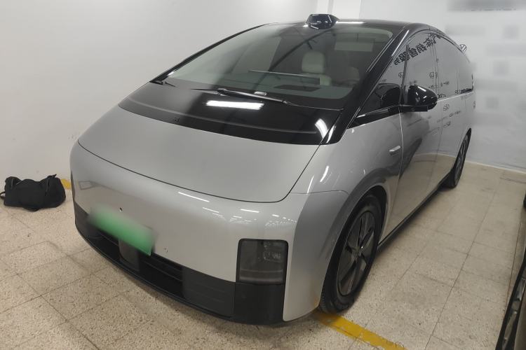 Used Li Auto MEGA 2024 Ultra Model