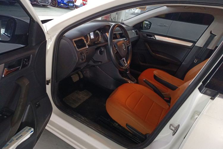 Used Skoda Rapid 2018 1.6L Automatic Comfort Edition
