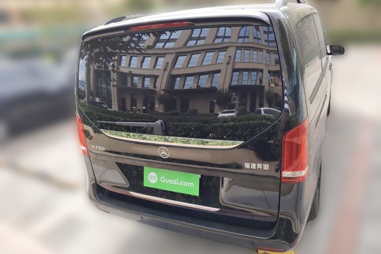 Used Mercedes-Benz V-Class 2018 V 260 Avantgarde Edition China VI