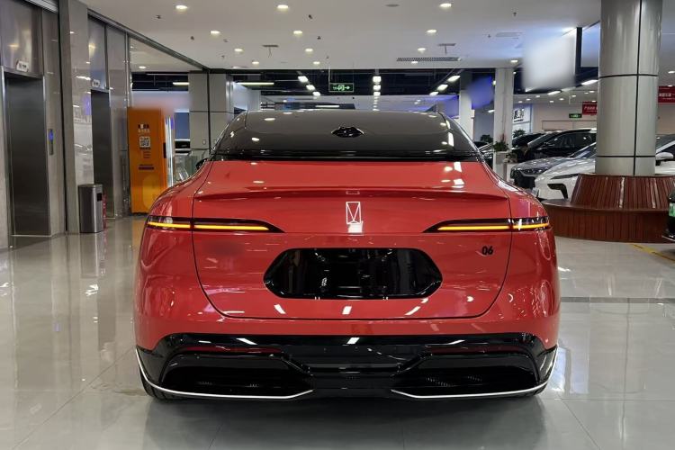 Used Avatr 06 2025 Pro Range-Extended Edition Exterior 5