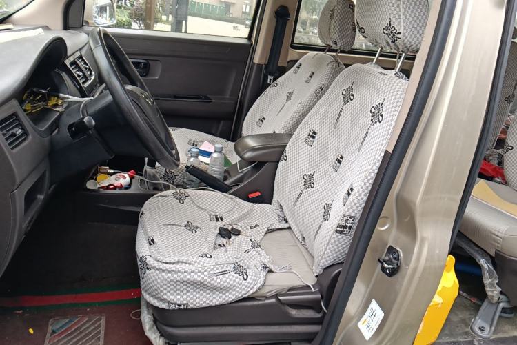 Used Wuling Rongguang V 2018 1.5L Standard Version Left Front Seat