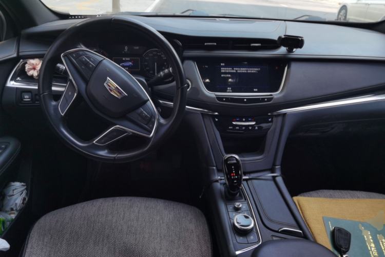 Used Cadillac XT5 2020 Revised Version 28T Luxury Edition
