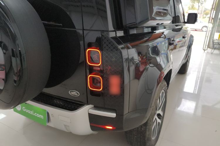 Used Land Rover Defender 2024 110 3.0T P400 XS
