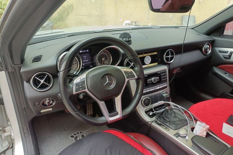 Used Mercedes-Benz SLK-Class 2011 SLK 200 Fashion Model