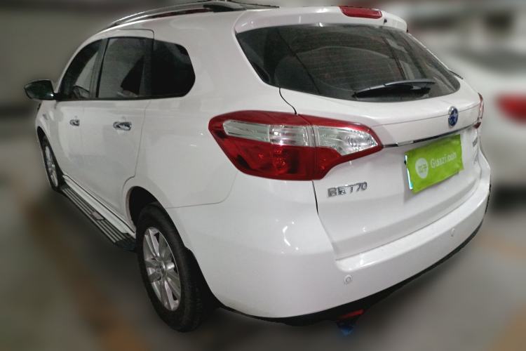 Used Venucia T70 2016 2.0L CVT Smart Choice Edition