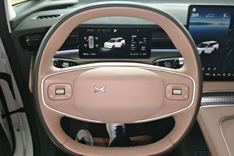 Used XPeng X9 2025 740 Ultra-Long Range Max