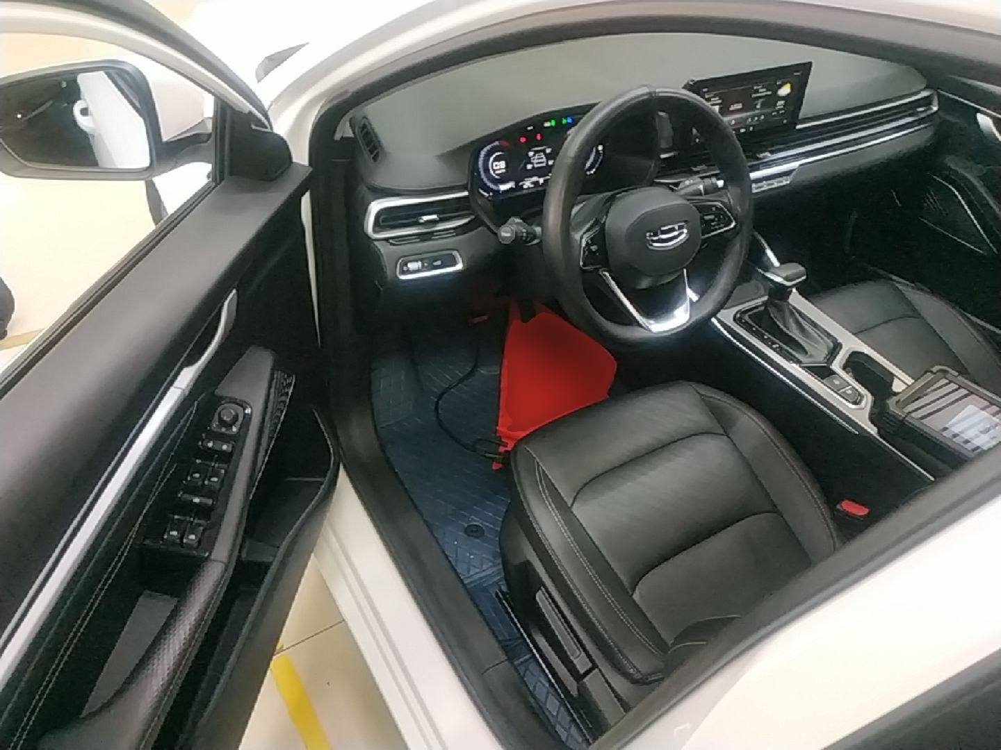 Geely Auto Emgrand 2022 4th Generation 1.5L CVT Luxury Model - Premium — снимка 18