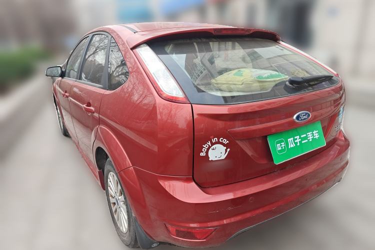 Used Ford Focus 2013 Hatchback Classic 1.8L Manual Fashion Edition
