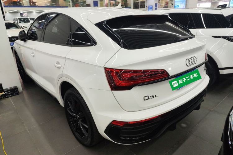 Used Audi Q5L Sportback 2022 40 TFSI Fashion Model
