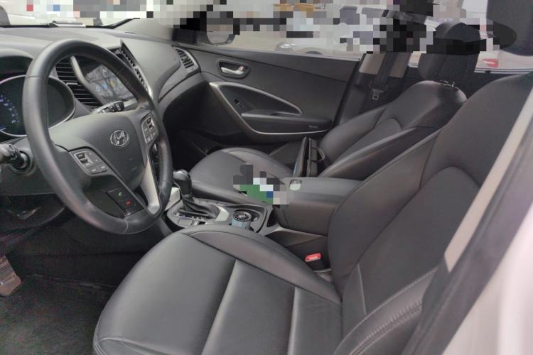 Used Hyundai Santa Fe 2015 2.0T Automatic All-Wheel Drive Smart Version 5 Seats
