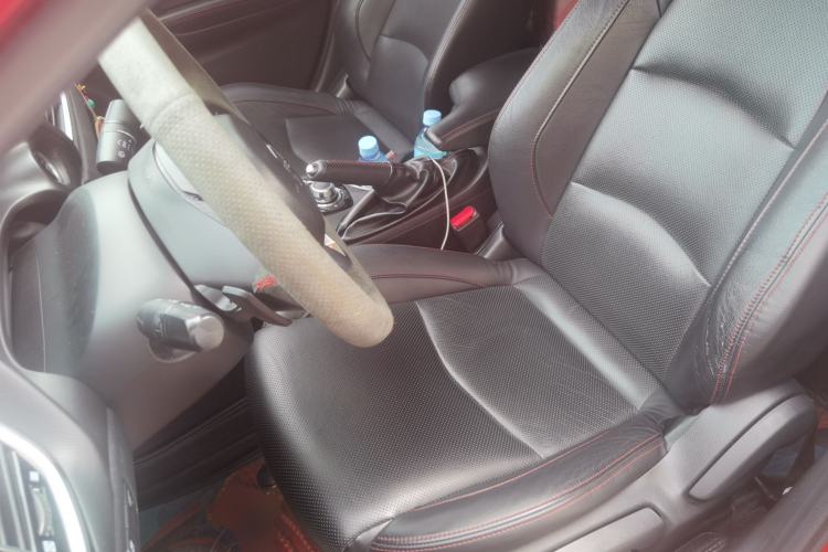 Used Mazda 3 Axela 2016 Sedan 2.0L Automatic Flagship Model
