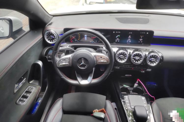 Used Mercedes-Benz CLA 2022-Year Updated CLA 200
