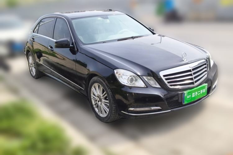 Used Mercedes-Benz E-Class 2013 E 260 L CGI Elegant Model
