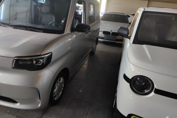 Used Wuling Zhiguang New Energy 2025 Standard Model
