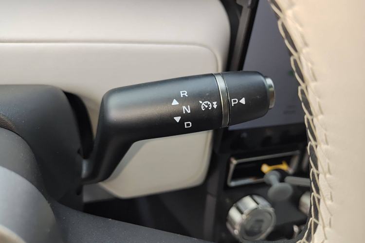 Used iCAR V23 2025 501 Four-Wheel Drive Intelligent Driving Version
