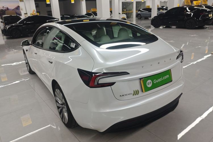 Used Tesla Model 3 2023 Long-Range All-Wheel-Drive Version