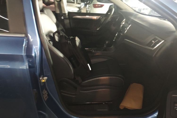 Used Roewe RX5 2018 20T Two-Wheel Drive Automatic Flagship Edition
