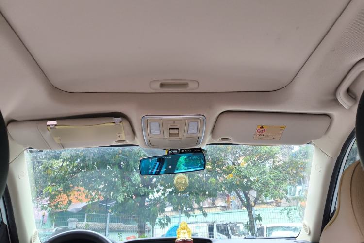 Used Geely Auto Vision X6 2016 1.3T CVT Flagship Model
