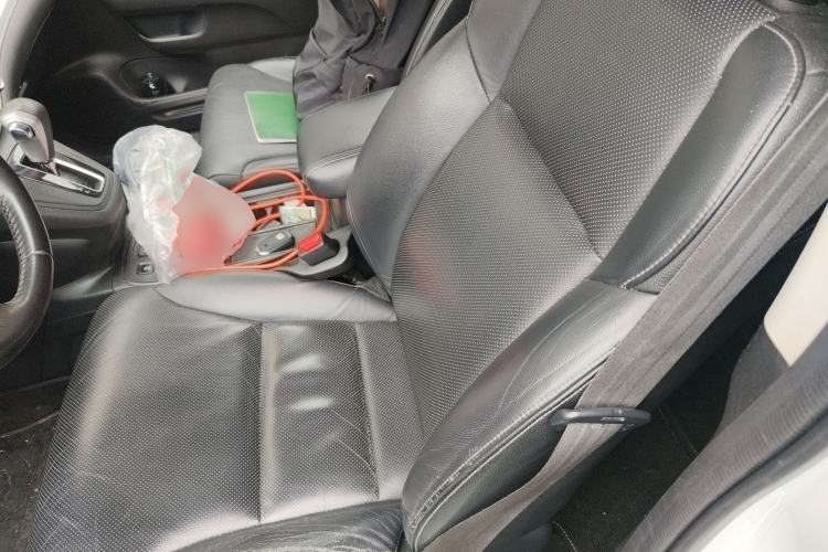 Used Honda CR-V 2015 2.4L two-wheel drive luxury version