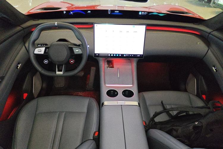 Used Xiaomi Auto YU7 2025 Ultra-Long Range High-Performance All-Wheel-Drive Max Edition
