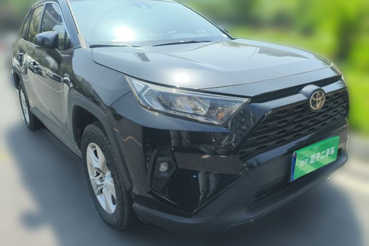 Used Toyota RAV4 2024 2.0L CVT Two-Wheel Drive Urban Edition
