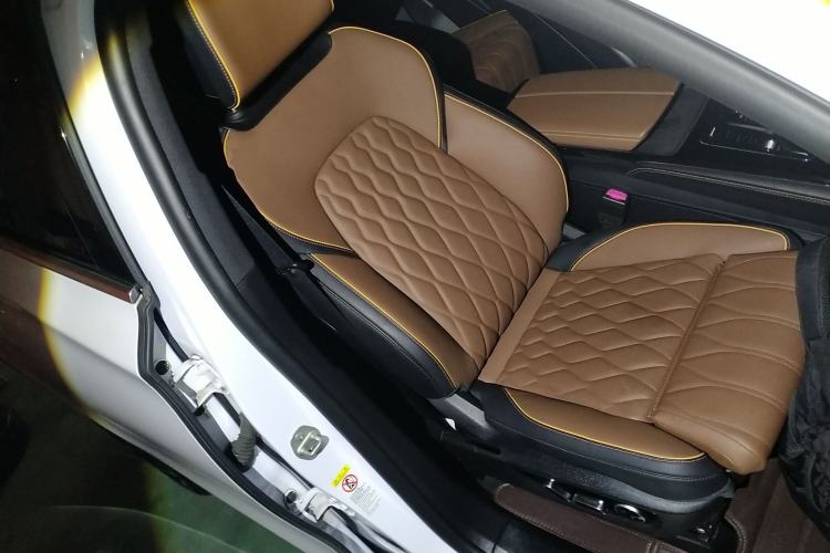 Used BYD Tang New Energy 2021 DM-i 112KM Prestige Model Right Front Seat