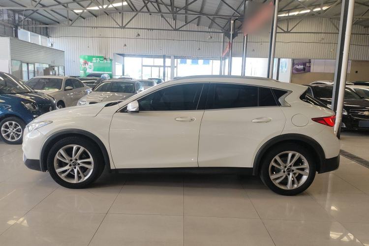 Used Infiniti QX30 2017 1.6T Two-Wheel-Drive Sport Edition
