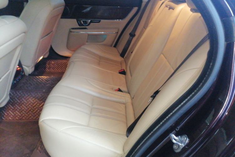 Used Jaguar XJ 2016 XJL 2.0T Two-Wheel-Drive Elegant Business Edition
