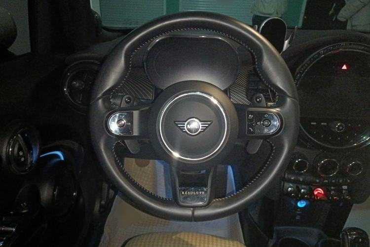 Used MINI MINI 2022 2.0T COOPER S Obsession Special Edition Five-Door Version