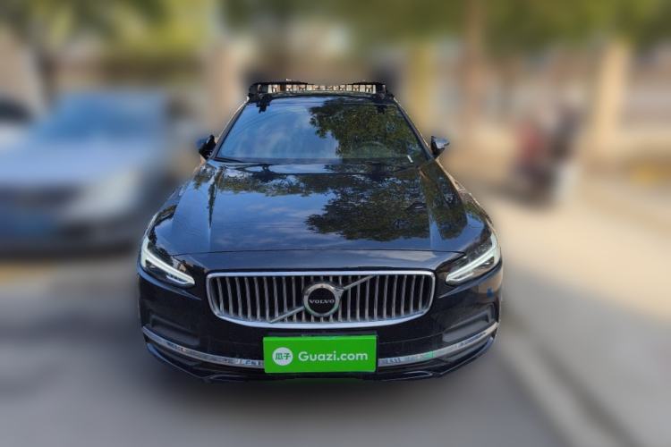 Used Volvo S90 2025 B5 Zhiyuan Luxury Edition
