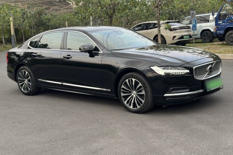Used Volvo S90 2024 B5 Zhiyi Luxury Edition Exterior 5