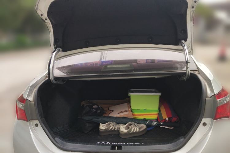 Used Toyota Corolla 2017 1.2T CVT GL Trunk